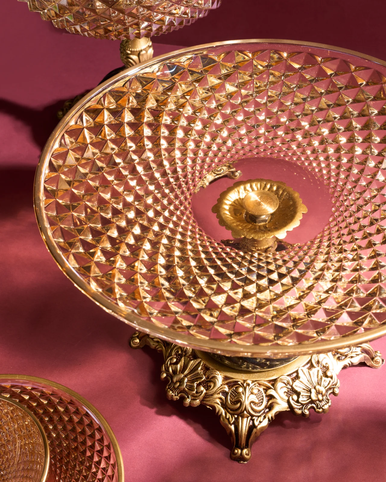 نمای 1 — بلور 27پارچه خط طلا متروپولیتن شامپاینی